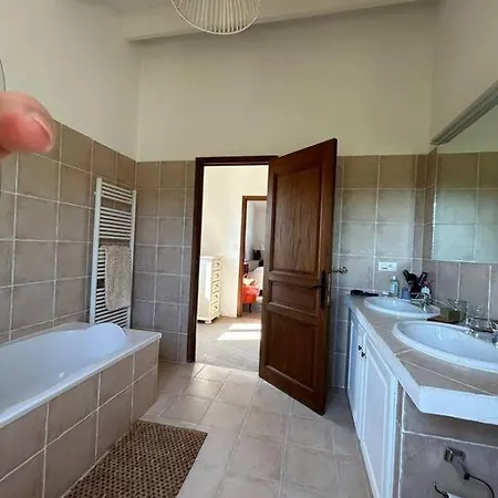 Chateau Balesi Βίλα