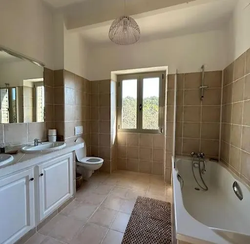 Chateau Balesi Bonifacio (Corsica)